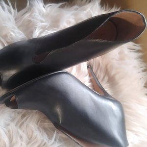 Halogen Harowen-Lea Black Leather